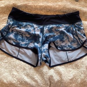 LuluLemon Shorts!